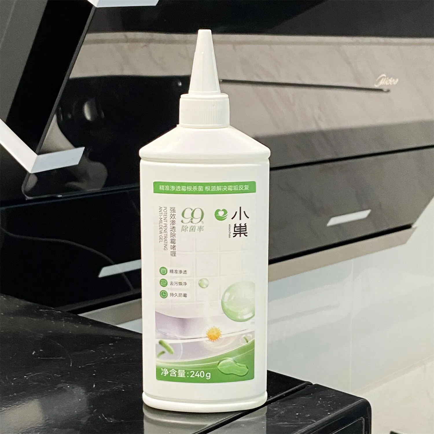 Non-Aerosol Mold and Mildew Remover for Safe Cleaning