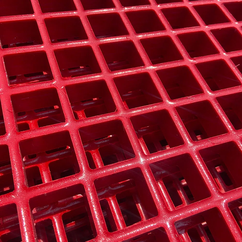 Custom Size FRP Product Grating Mesh Panels Factory Supply High Strength Lightweight Grid Flooring Outdoor Indoor Applications Anti Slip Performance Design