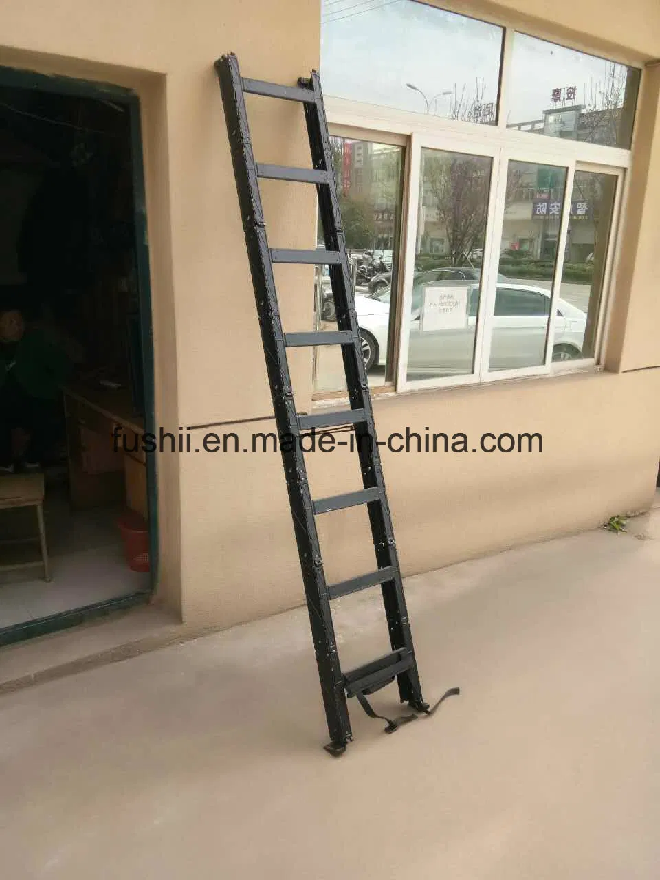 Fast Folding Aluminum Ladder2.6-3.8m