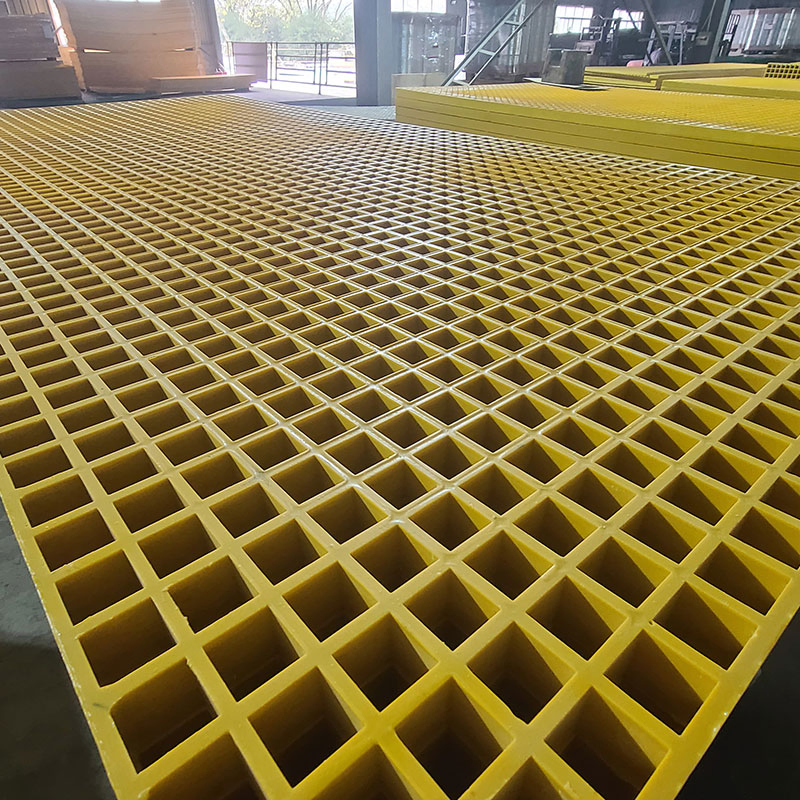 High Performance FRP Grating Produced China Anti-Corrosion Lightweight Mesh Panels Platform Usage Walkway Oil Plant Decking
