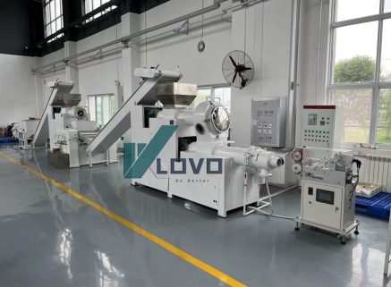 Best Sale Solid Soap Making Machinery Easy to Operate Soap Making Equipment Bar Toilet Laundry Soap Bar Making Machine