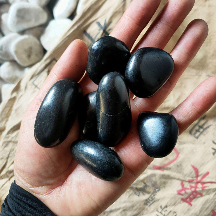 Black Polished River Stone Natural Pebbles and Stones Hot Sale Price