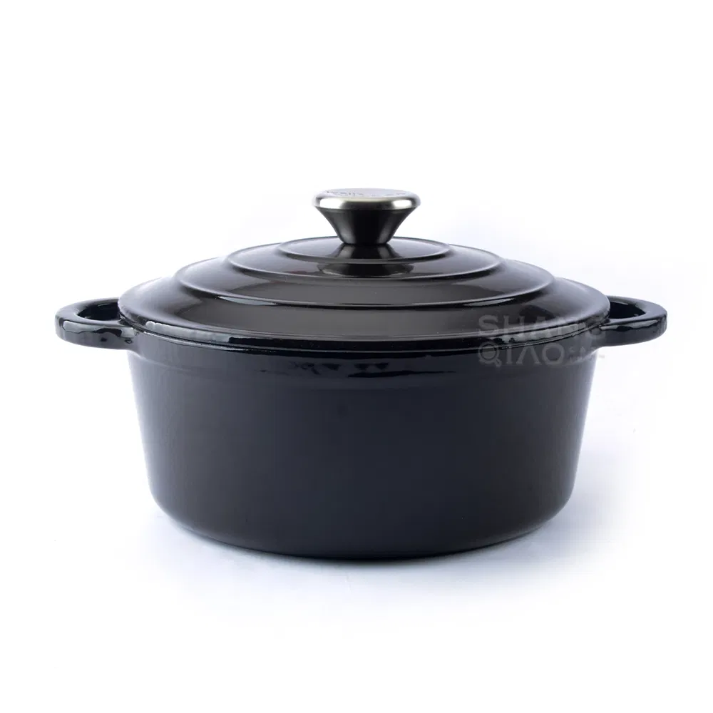 Эмалированная чугунная кастрюля-голландка