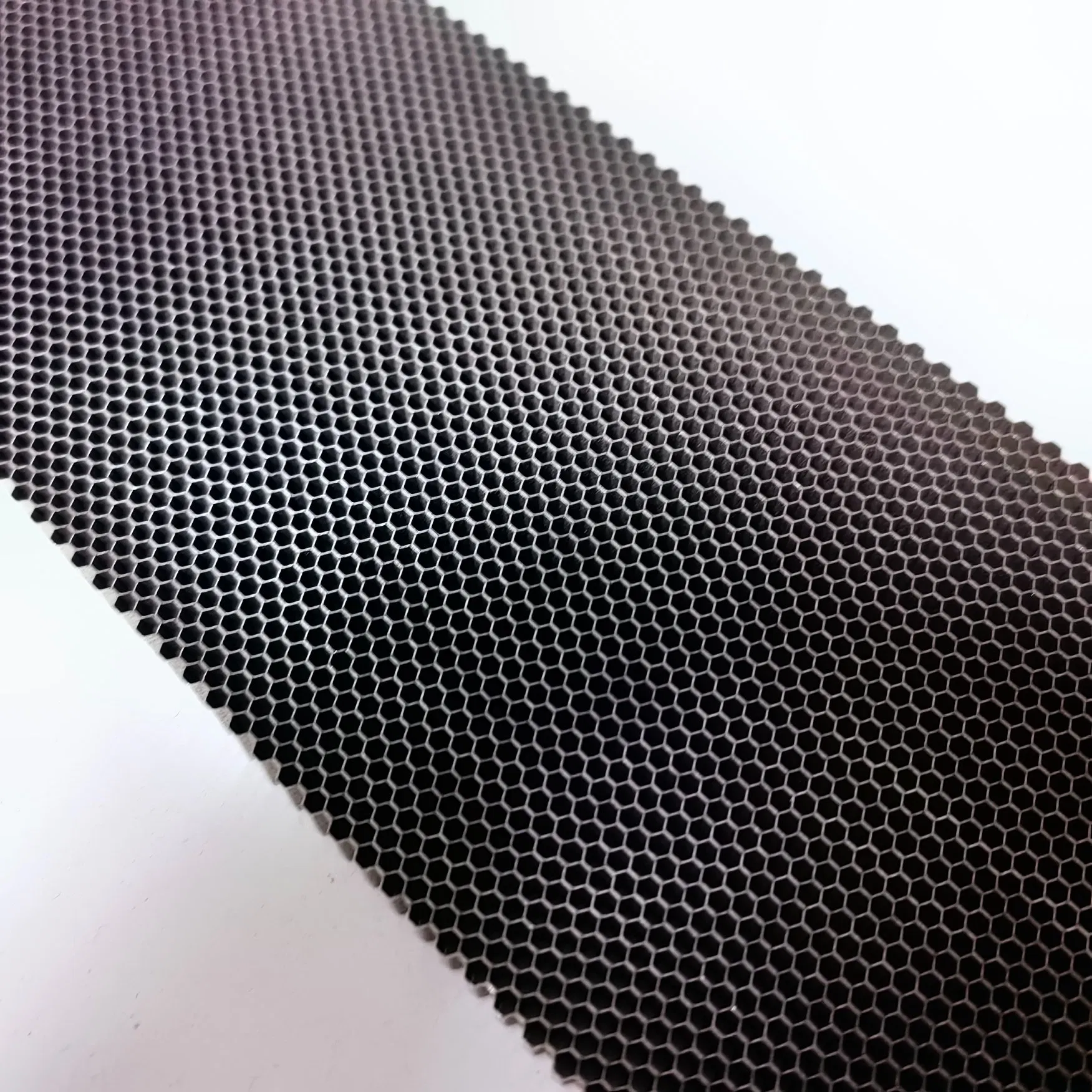 Aluminum Honeycomb Core for Honeycomb Panels with High Performance