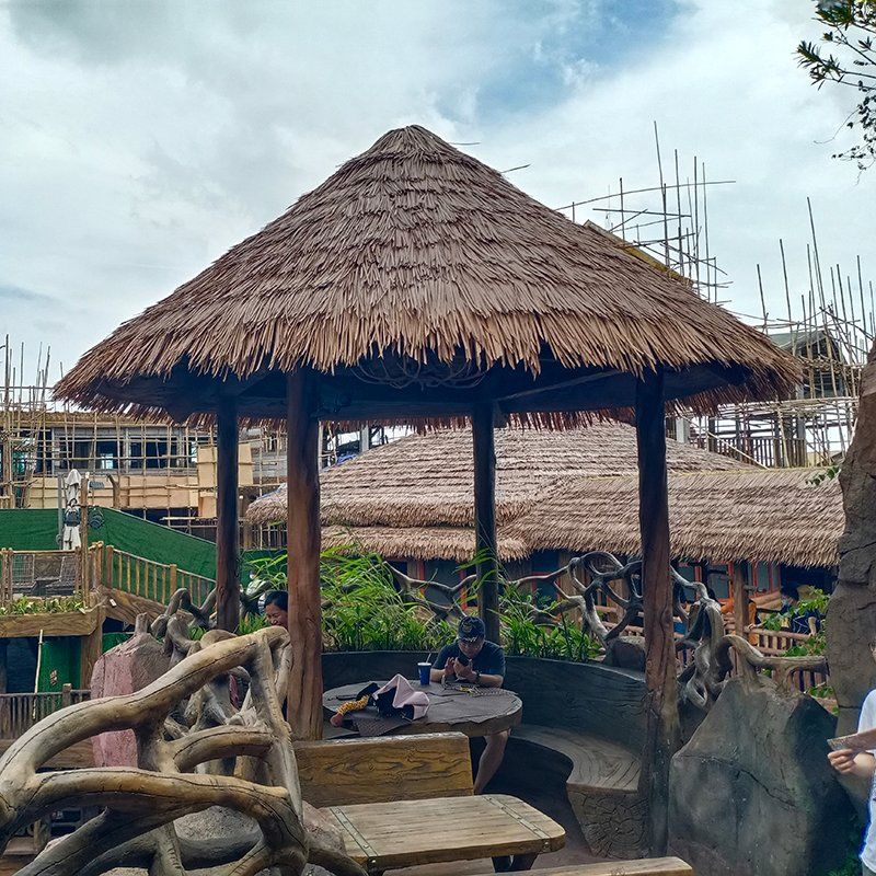 Excellent Weather Resistant Artificial Synthetic Palapa Thatch