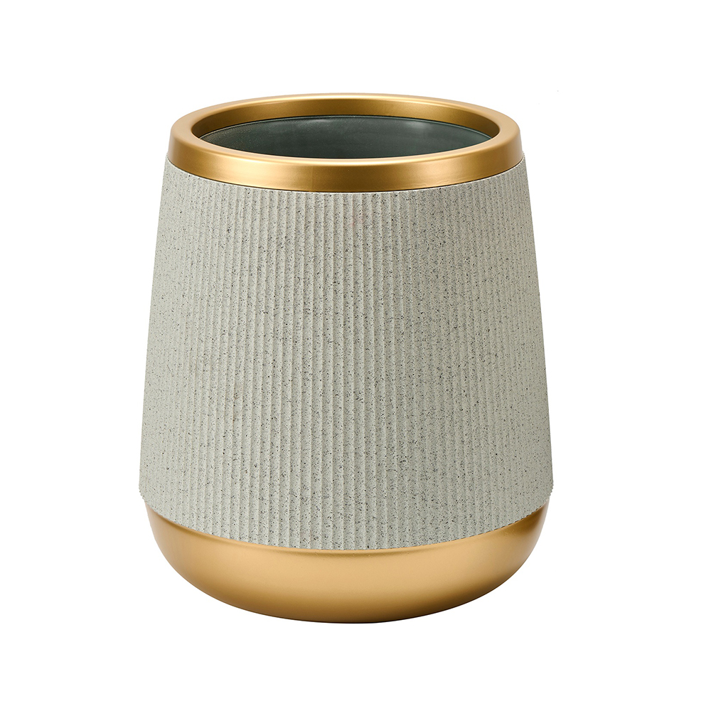 Горшки цветочные пластиковые белые для сада дома