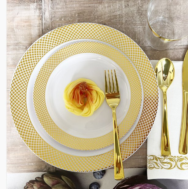 175PCS Elegant 7.5 Inch 10.25" White Plastic Plate with Gold Hollow Rim PS Charger Plates for Camping/Wedding/Party