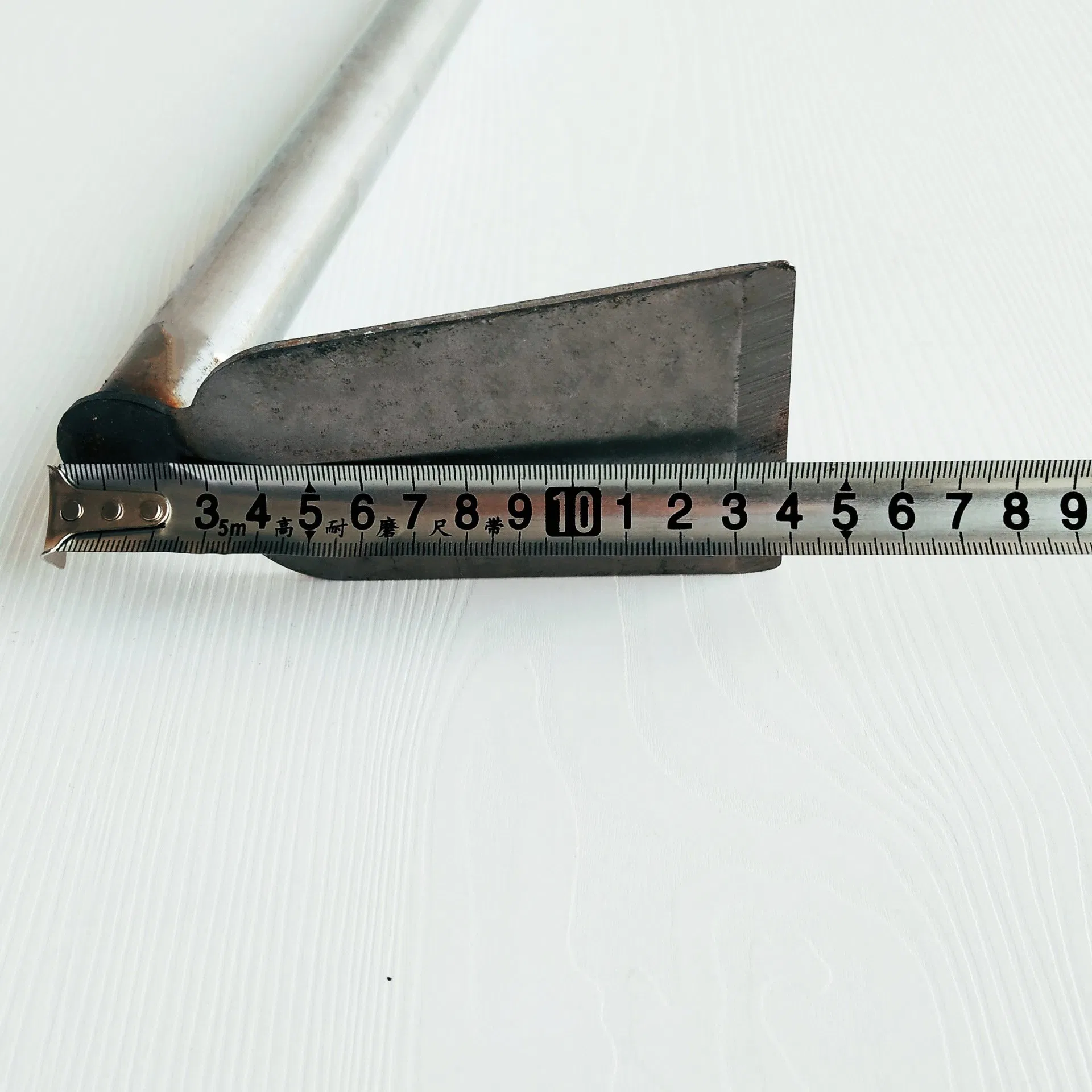 Premium Single-Headed Iron Hoe for Efficient Land Tilling