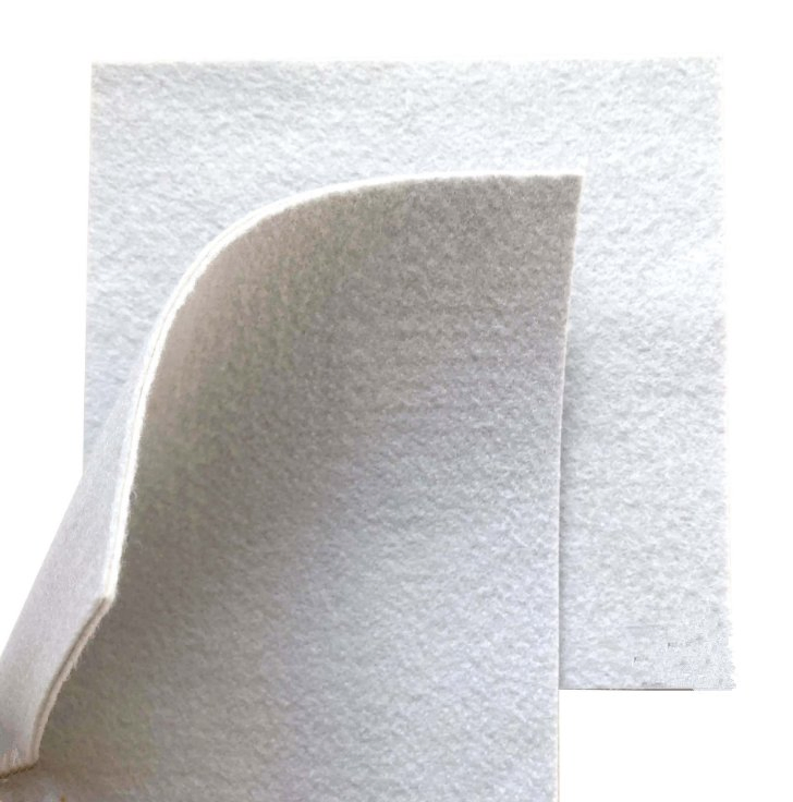 Anti-Penetration Polyester Mat of Two Layers with PE Film Reinforced Composite Geomembrane