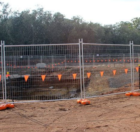 Versatile Temporary Fencing for Construction and Event Management