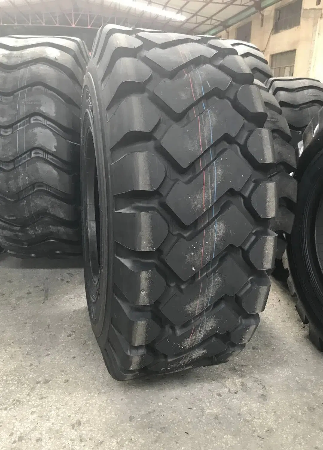 Шина внедорожная E3/L3/L5 23.5-25 для самосвалов и грейдеров