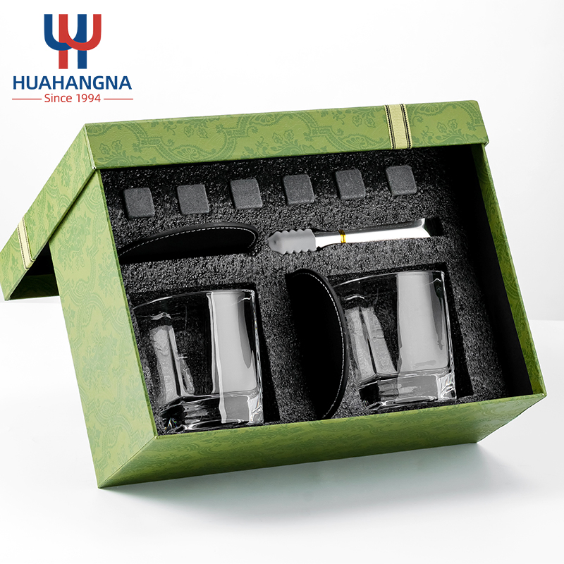 Portable Whiskey Stones Gift Set Chilling Rocks Scotch Bourbon Whisky Glasses and Barware Accessories with Gift Box
