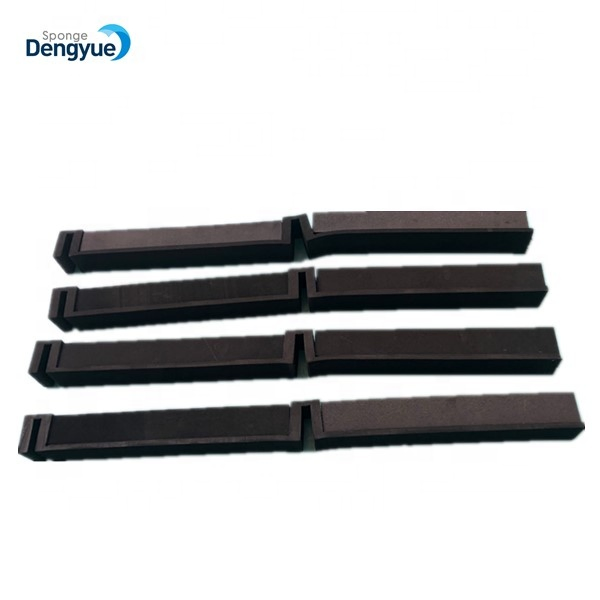 Black EVA Eave Infill Strips Corrugated Roofing Foam Closure Strips