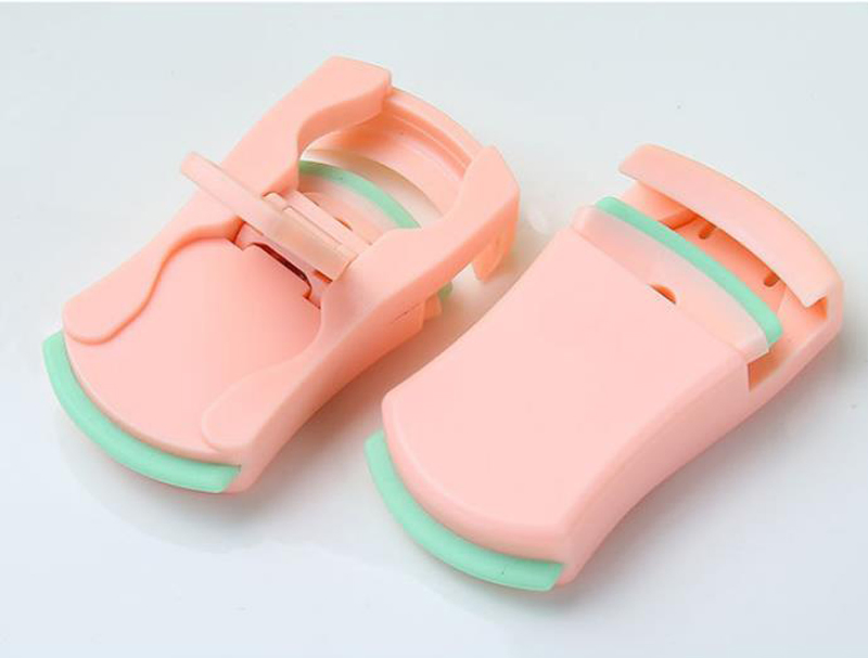 Fashion Eyelash Curler with Special Design