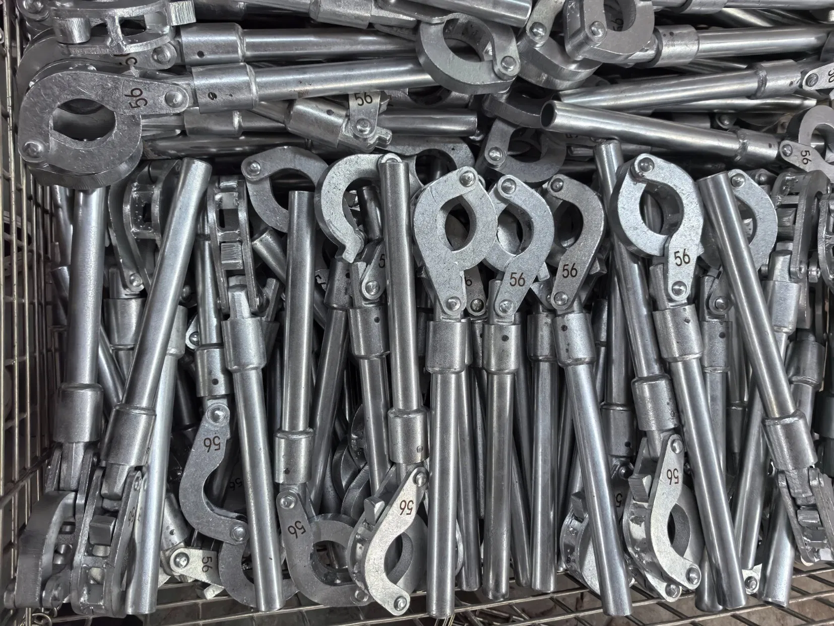 Superior Durability Oil Well Drill Rod Wrench for Professionals