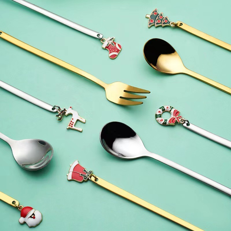 Hot Sale Christmas Special Cute Gift Set Stainless Steel Gold Cutlery Set Forks Dinnerware Tableware Set for Children Gift