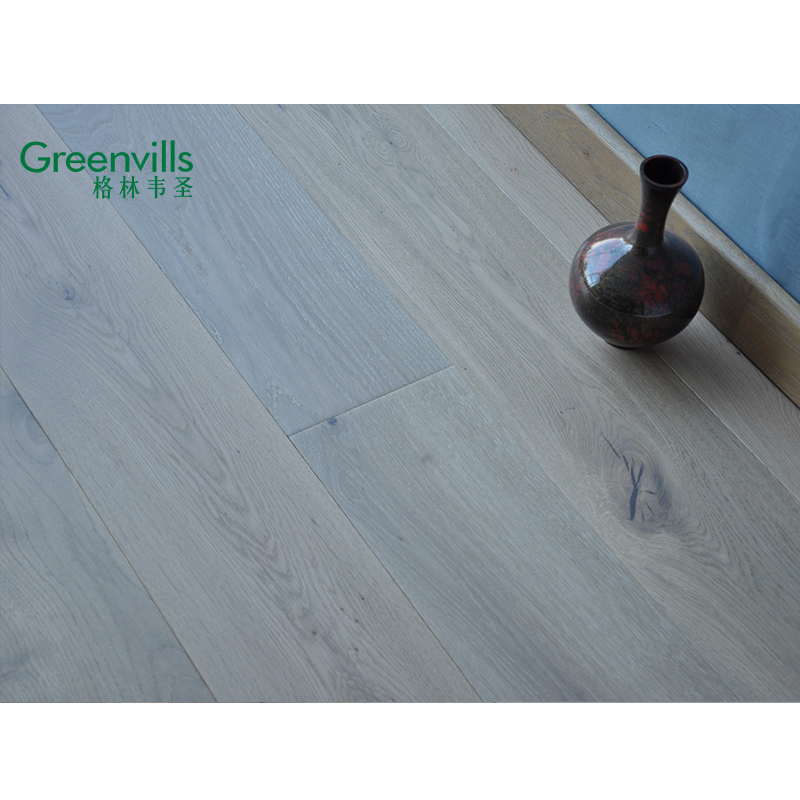 Широкополосная паркетная доска из белого дуба