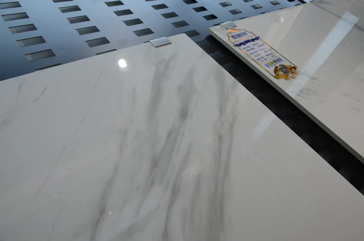 Southern California 900X1800mm Simple Shower Tile Designs