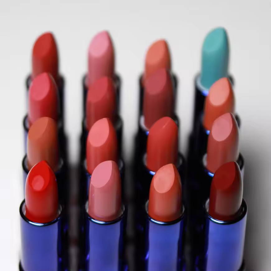16 Colors Creamy Velvet Matte Lipstick No Logo Private Label Matte Lipstick with No Feathering or Bleeding
