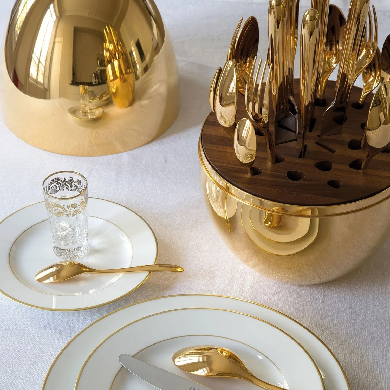 24-Piece Gold Silver Egg-Shaped Stainless Steel Flatware Set Premium Cutlery Set