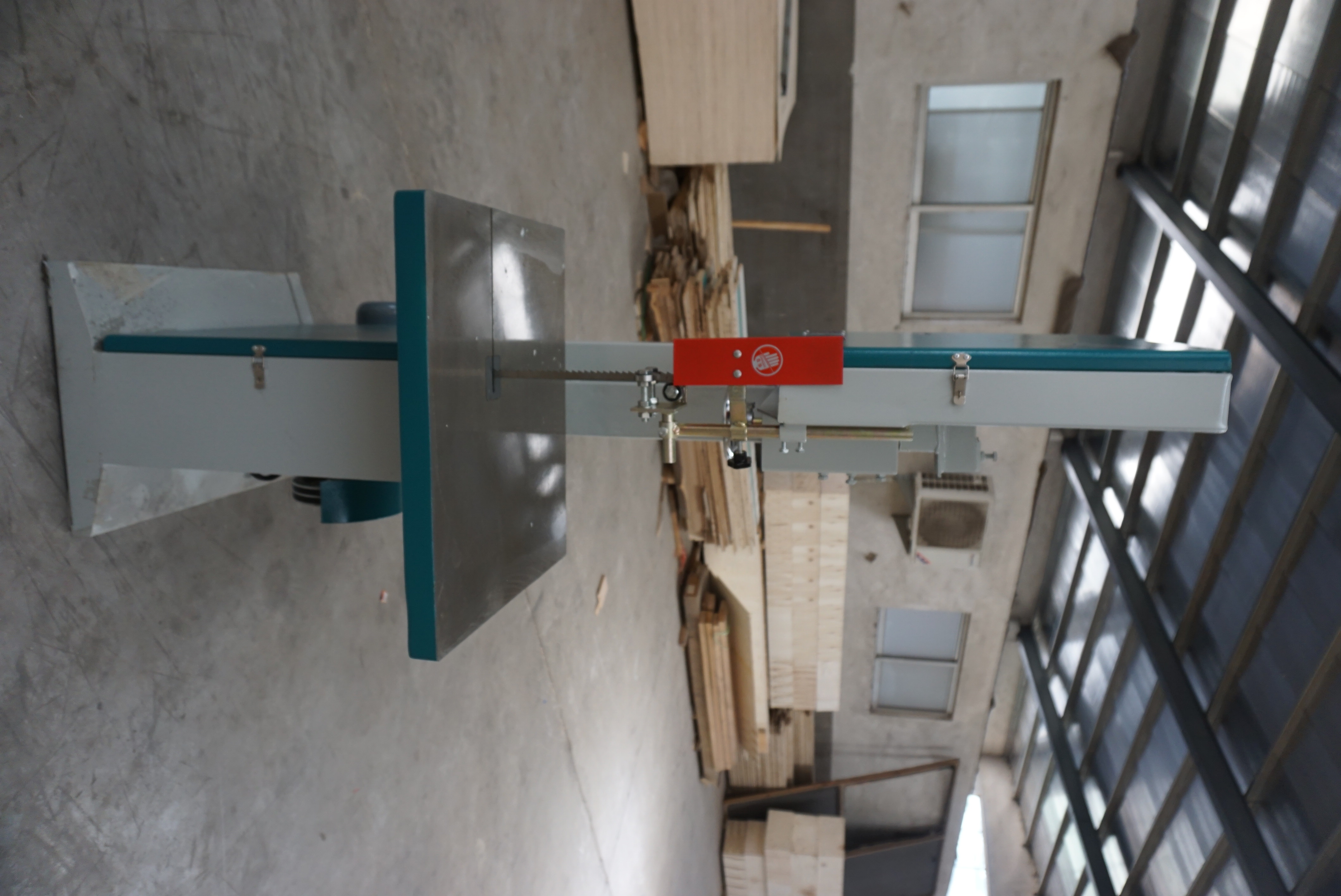 Станок ленточнопильный MJ346