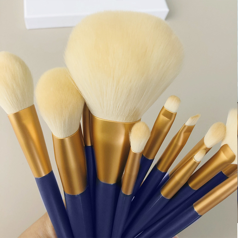 Hot Selling Make up Brush Kit 12PCS Powder Foundation Blending Concealer Eyeshadow Eyeliner Makeup Brush Set
