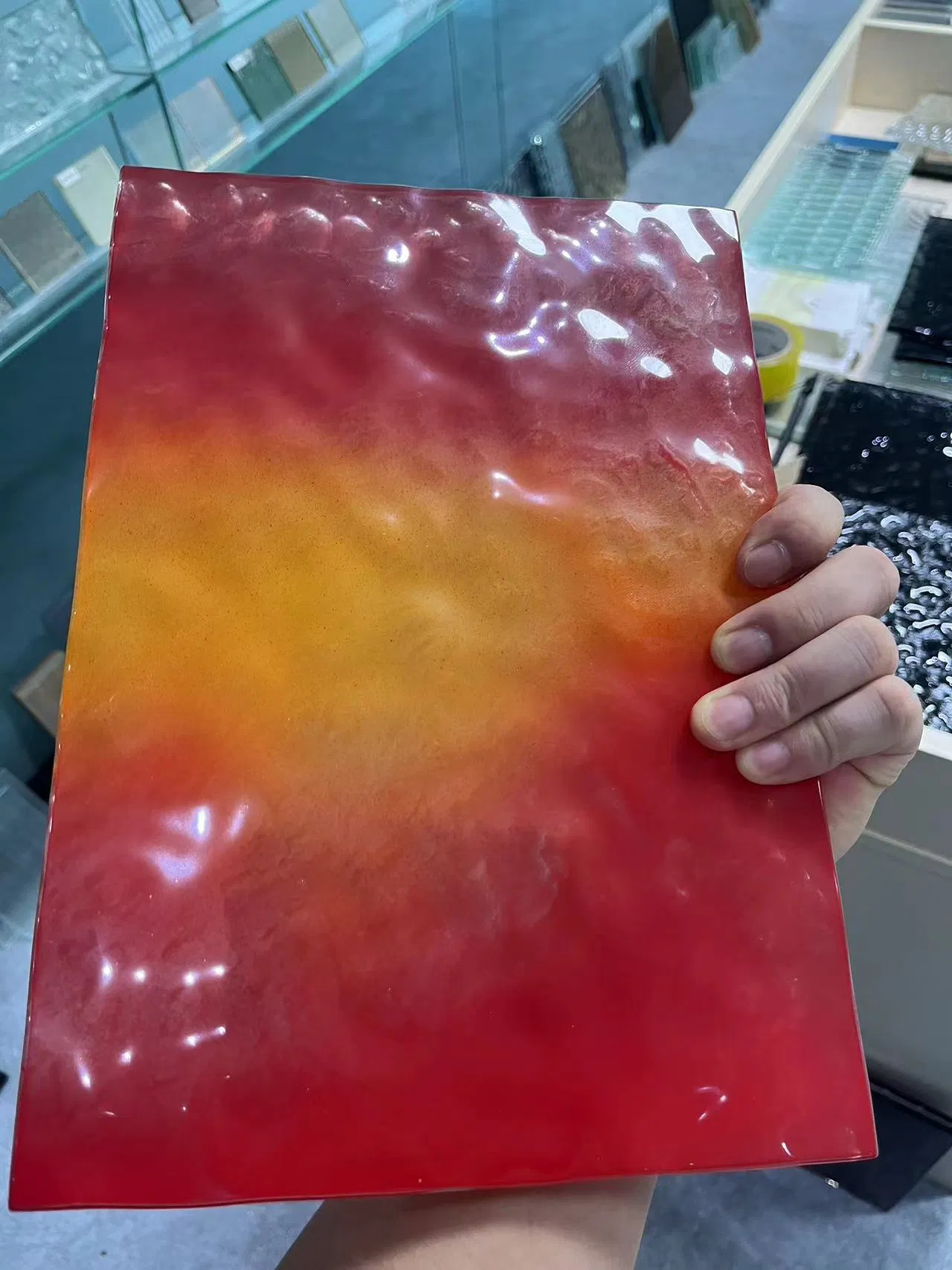 2024 Latest Tempered Hot Melt Pattern Decorative Glass