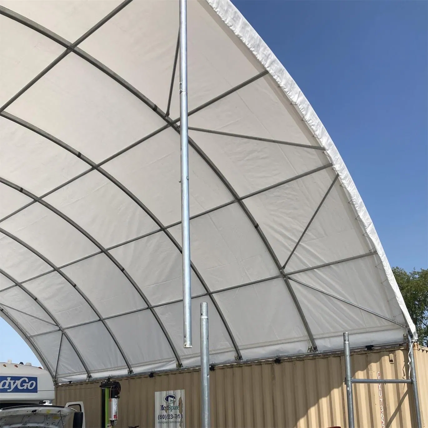 Portable Container Steel Roof Industrial Outdoor Storage Prefab Steel Structure Dome Shipping Container Shelter 20FT 40FT