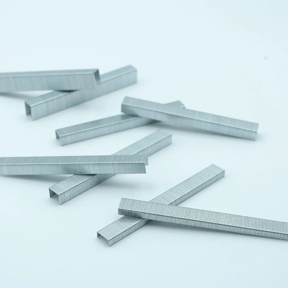 Оцинкованные скобы для дерева 8010, оптом