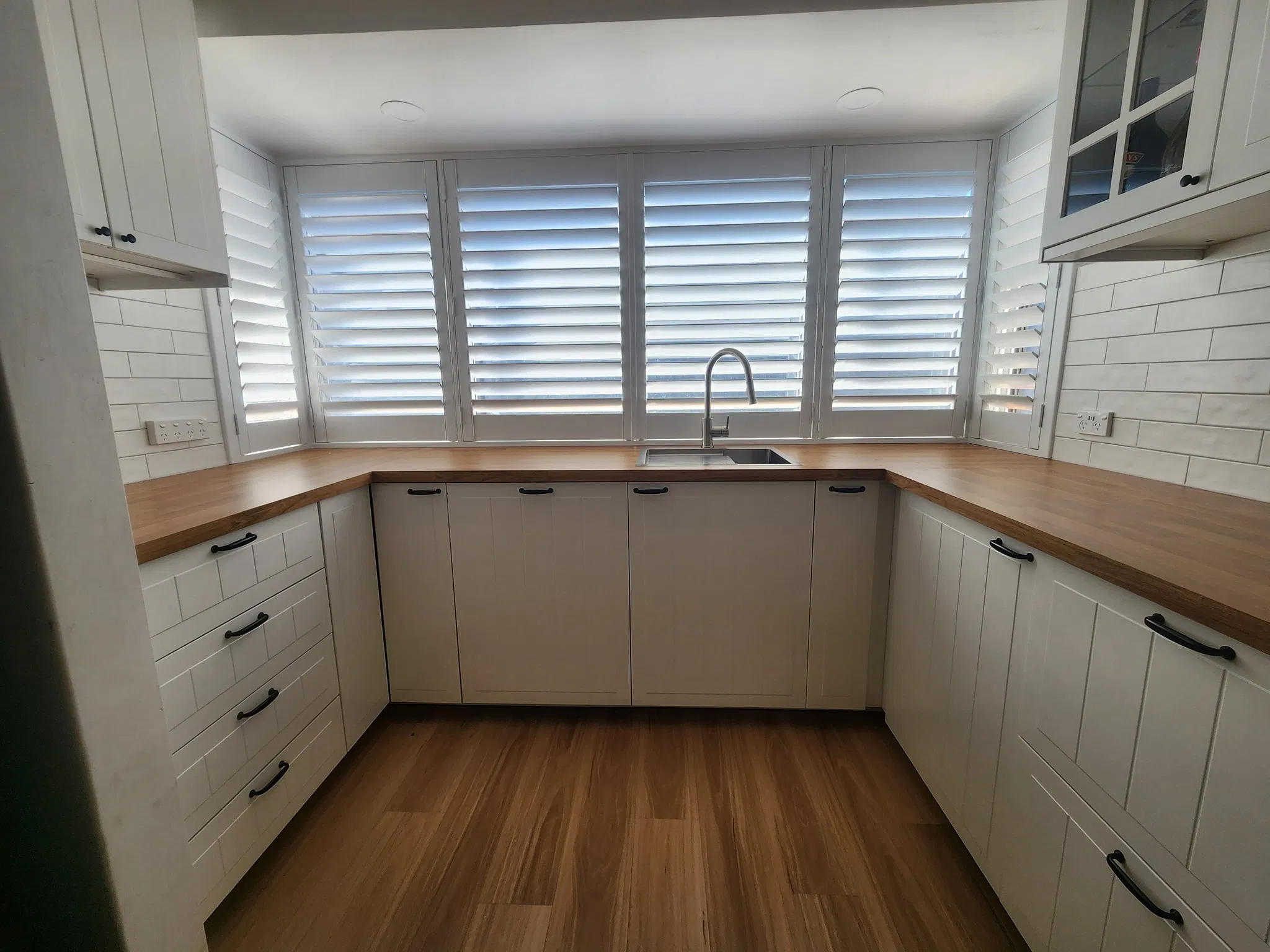 PVC Plantation Shutters for Indoor Home Sunshade Eco-Friendly PVC Windows Kitchen Room Windows Door