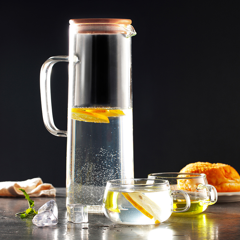 1.5 Liter Glass Iced Tea Pitcher with Quality Bamboo Lid, Hot/Cold Borosilicate Water Jugs, Juice Beverage Carafe