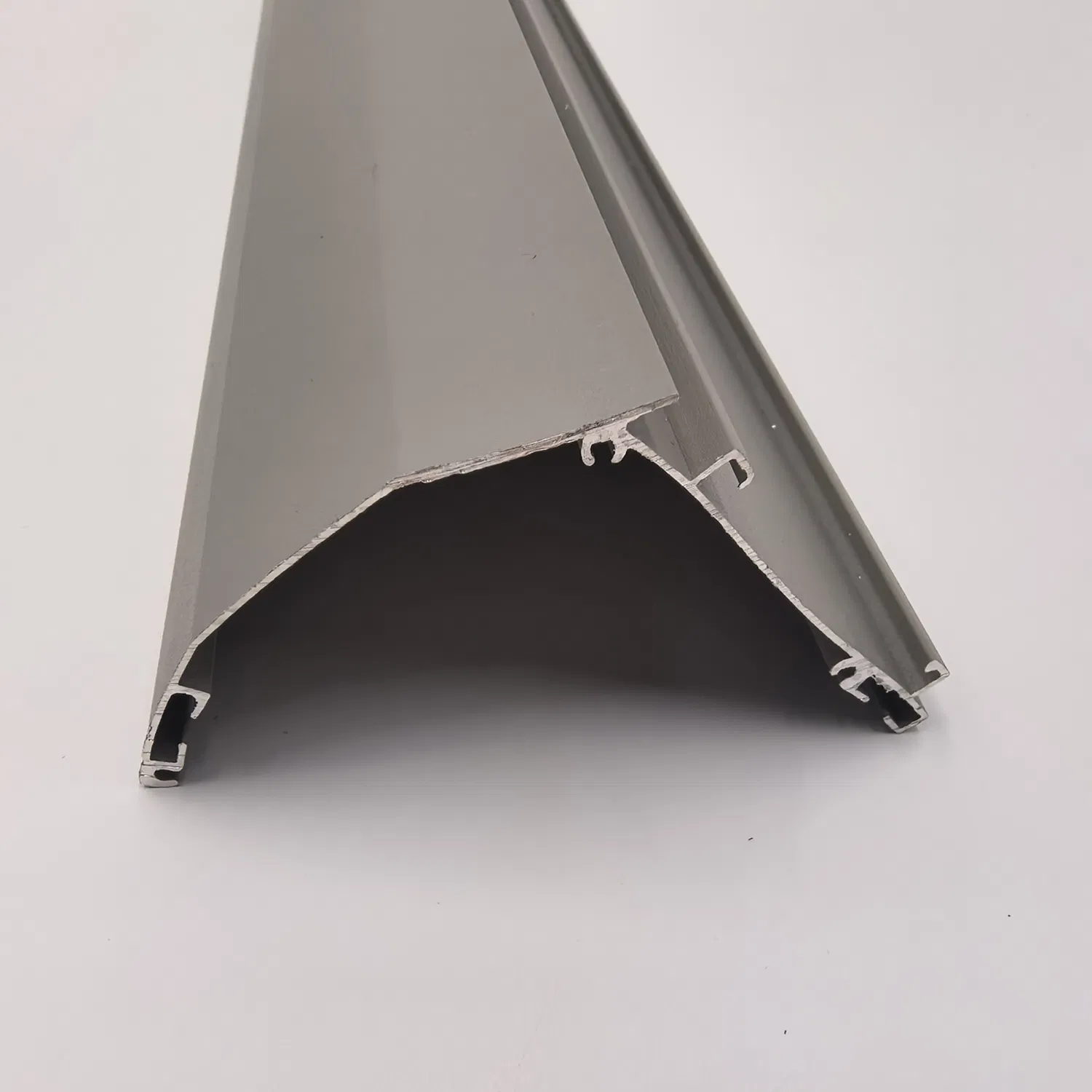 Durable Aluminum Curtain Track for Stylish Interior Design