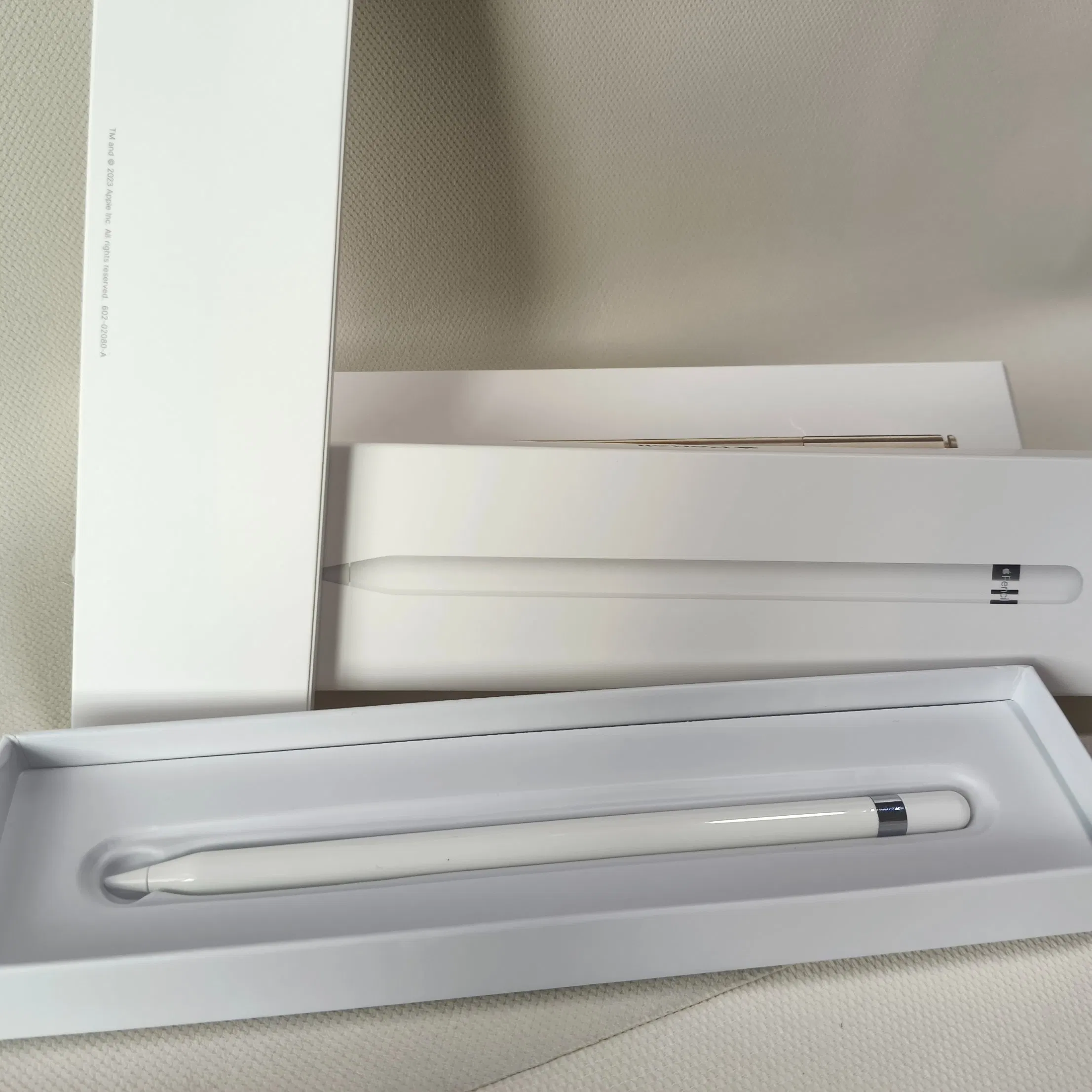 AAA+++ Outstanding Selling 1: 1 Magnetic Imitation Pen Pencil 1gen Stylus Drawing Writing Pen Touch Pen Pleasant Writing Lightning Port