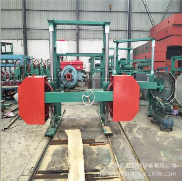 Ленточная пила портативная