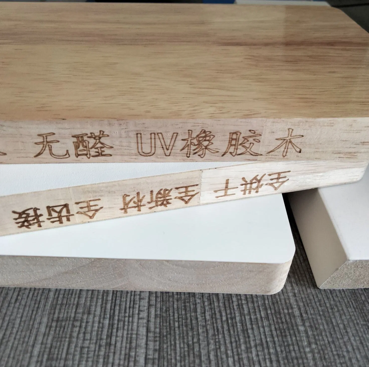 New Design Manufacturer Decoration Material Customized Rubber Oak Solid Faced Full Finger Jointed Ecological Boards E0 Enf Board