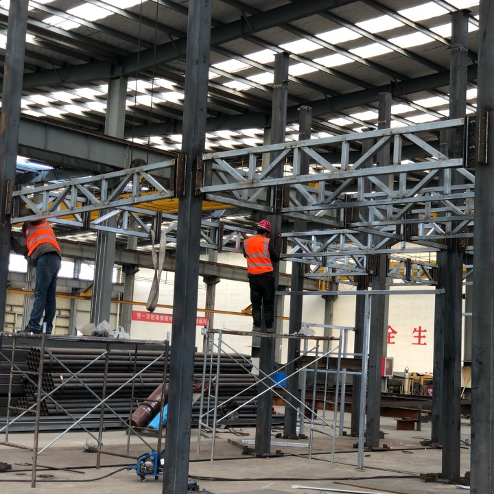 Prefabricated Light Weight Steel Structure Light Steel Structure Garage Garage/Car Garage for Mobile Car and Bicycle