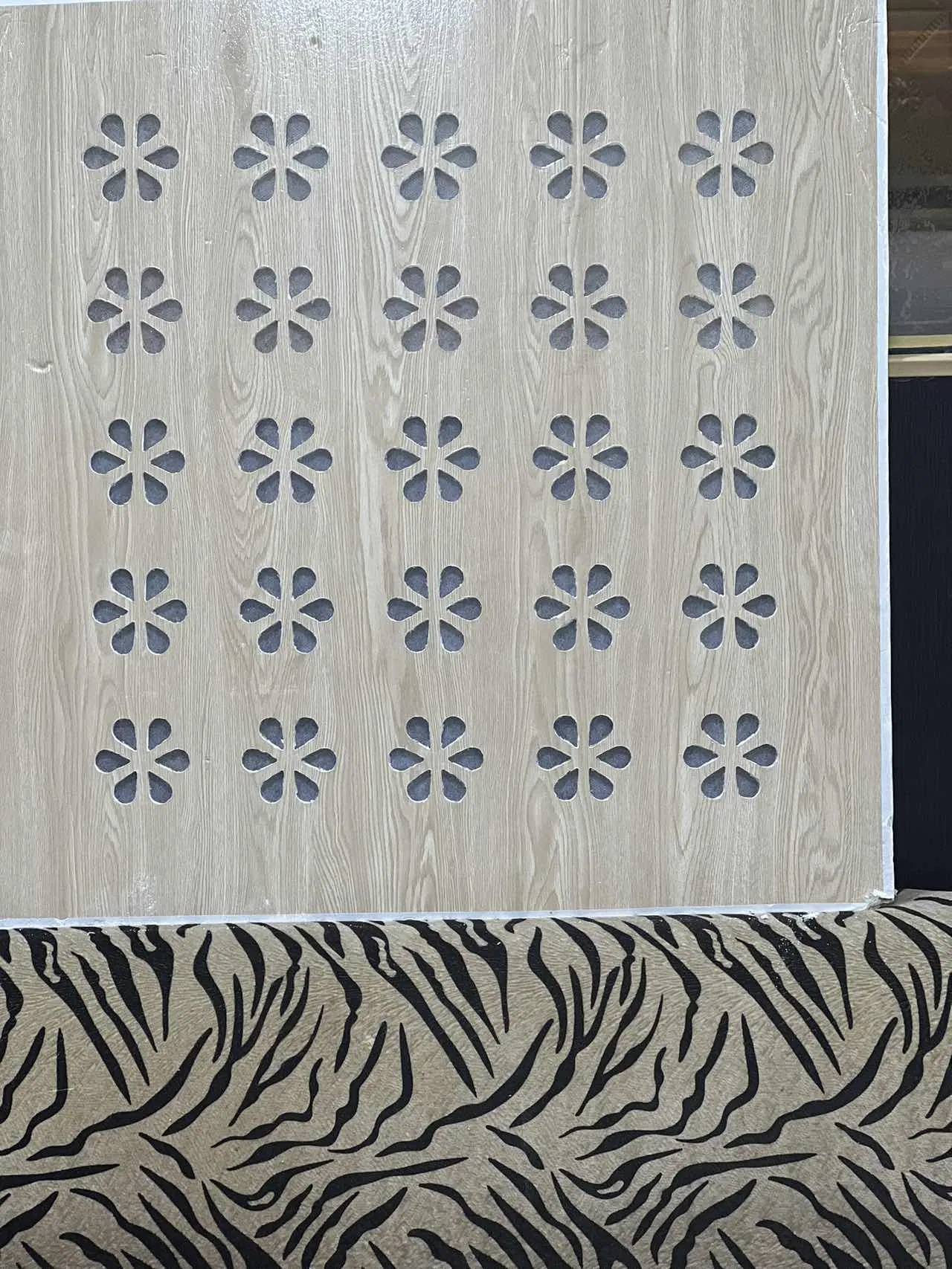 Design for Home Suspended Wooden Perforated PVC Gypsum False Ceiling Board Price