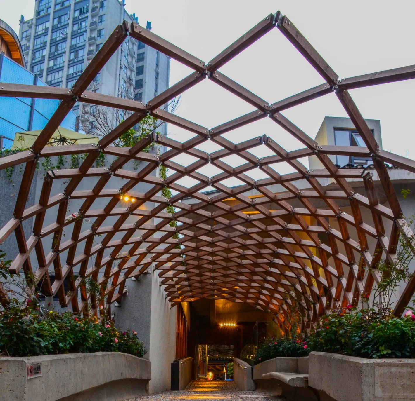 Wholesales Solid Bamboo Beam Building Material Structural Beam Engineered Bamboo Beam