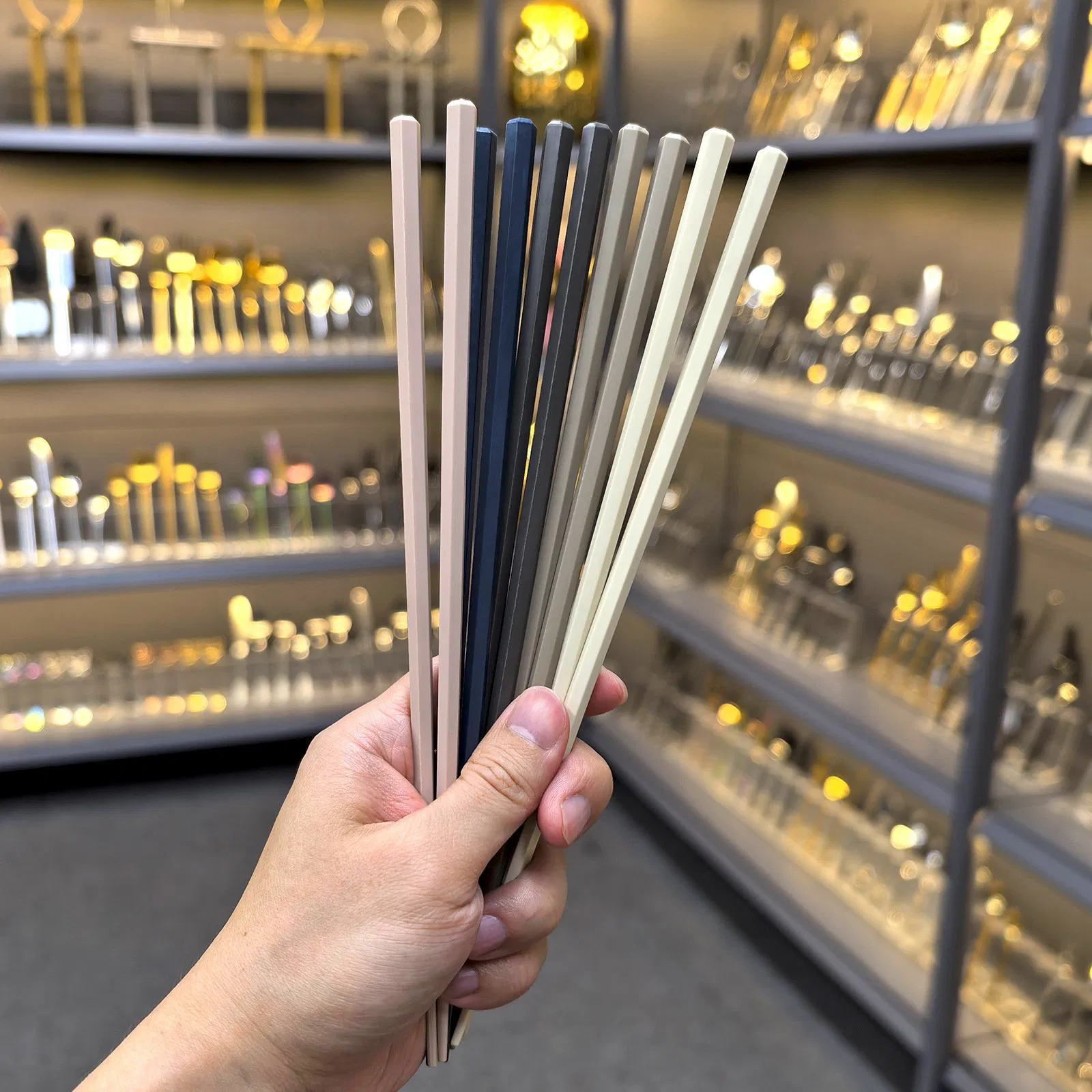 High Temp Resistant Alloy Chopsticks Non Slip Anti Mold Reusable Sticks Safe