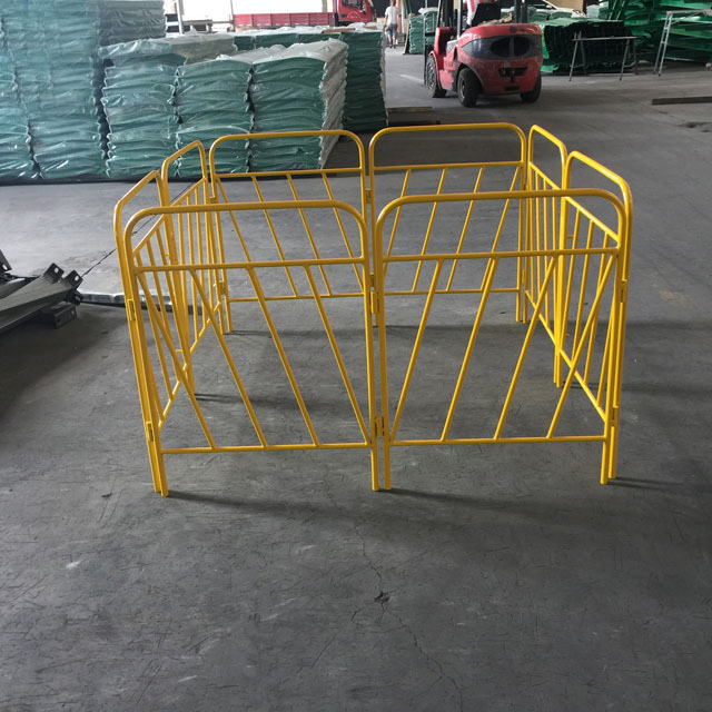 Heavy Duty Convenient Barrier Temporary Barrier Construction Road Manhole Pit Guard Fencing