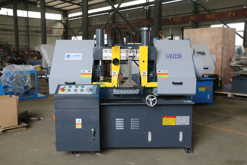 Станок ленточнопильный автоматический GH4220