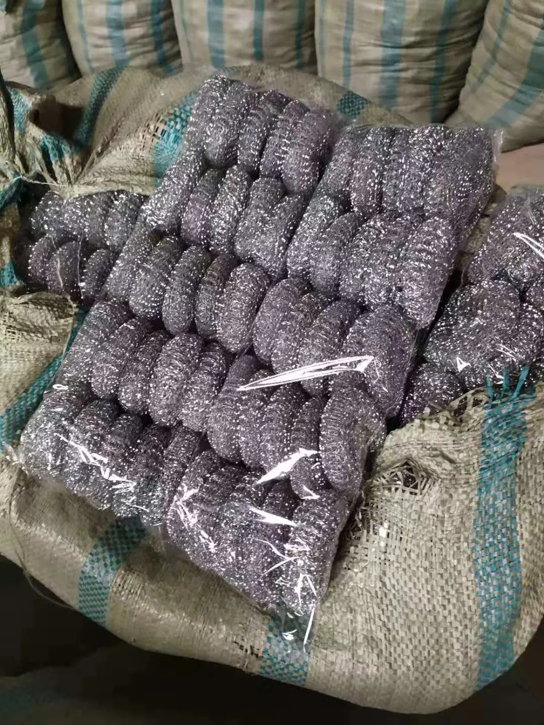 Stainless Steel Scourer for Cleaning with Collective Package