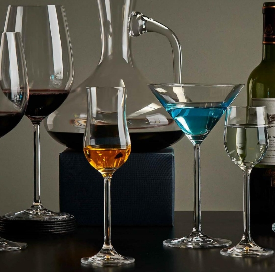 High-Capacity Wine Glasses Ste Transparent Burgundy Goblet Wholesale Crystal Glass