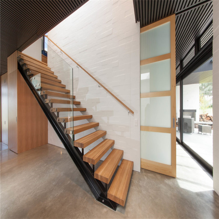 Inside Stair Modern House Residential Steel Stairs/ Floating Straight Staircase with Carbon Steel Stringer and Wood Steps Glass Steps Glass Railing