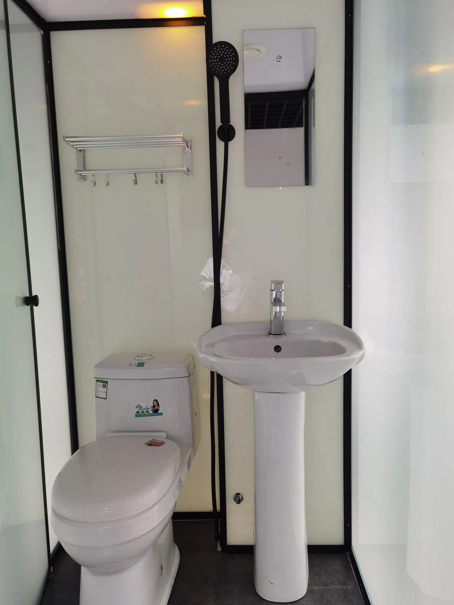 Shower Cabin Home Bathroom Integrated Whole Toilet Integrated Bath Room Russia