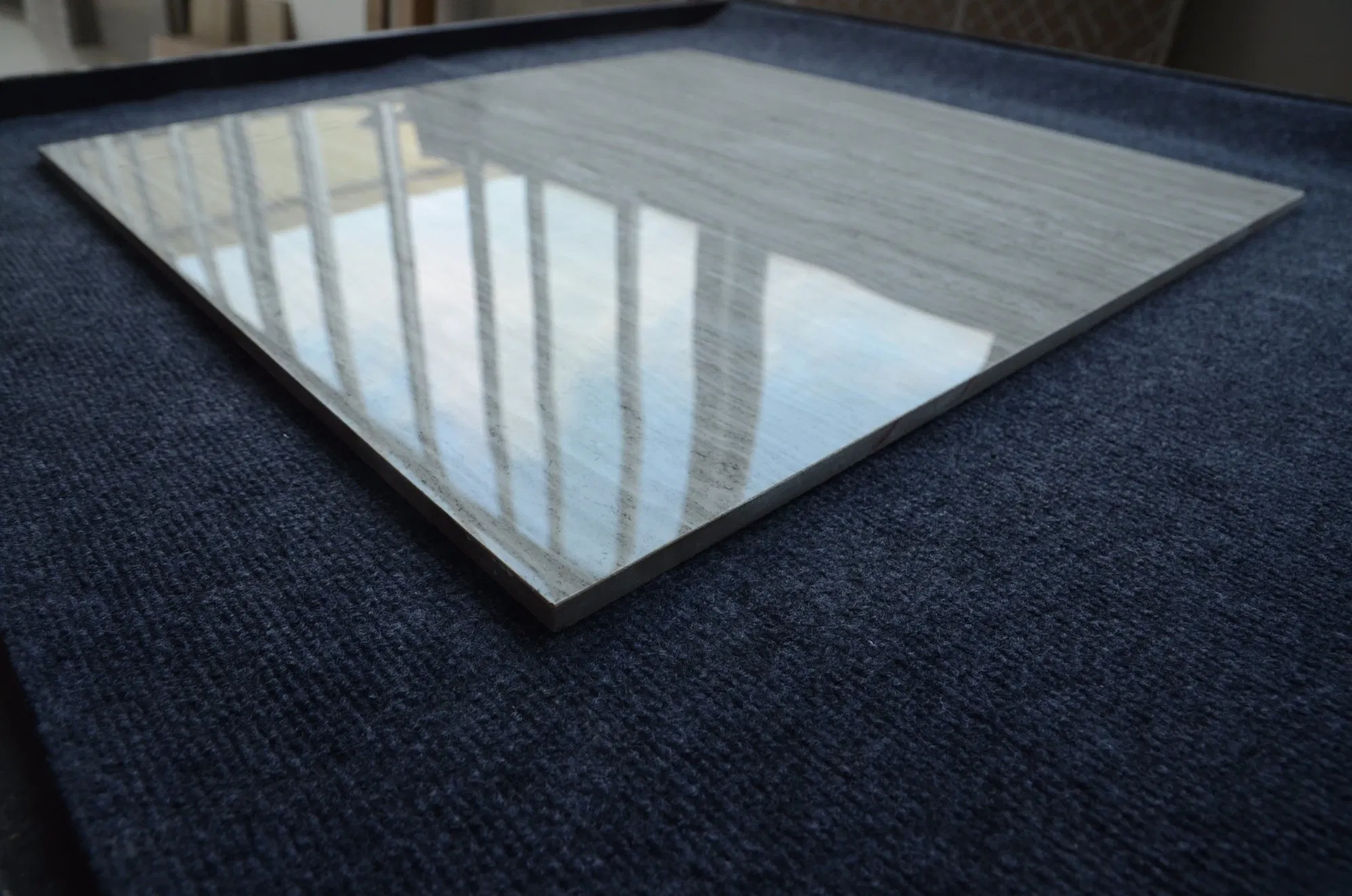 Керамогранитная плитка под мрамор Травертин 600x600 мм