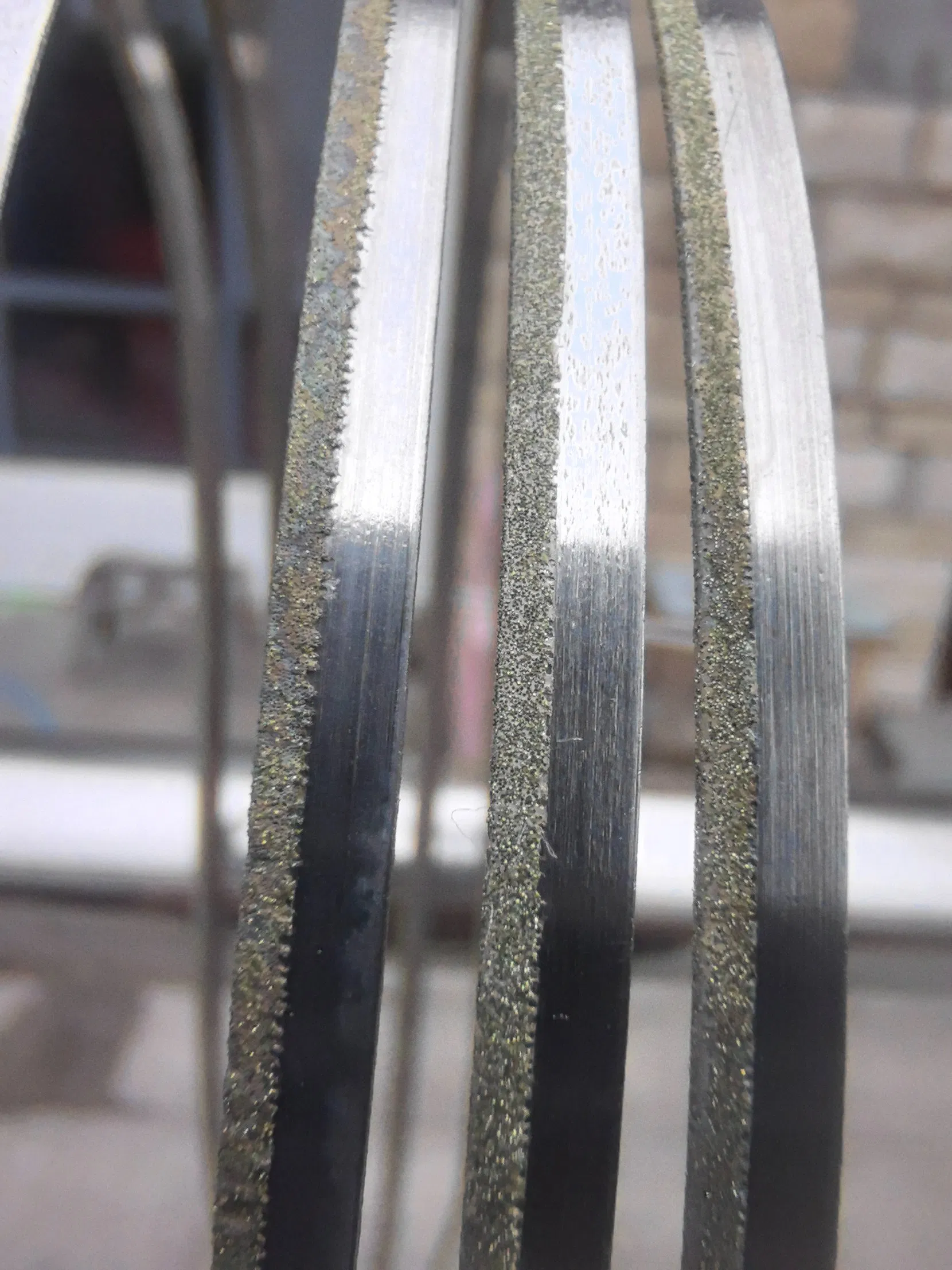 Алмазная ленточная пила для камня и стекла