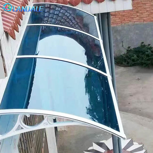 Strong Weather Resistance, Strong Sun Protection, High Light Transmittance, Polycarbonate Sheet Awning Decoration Beautiful