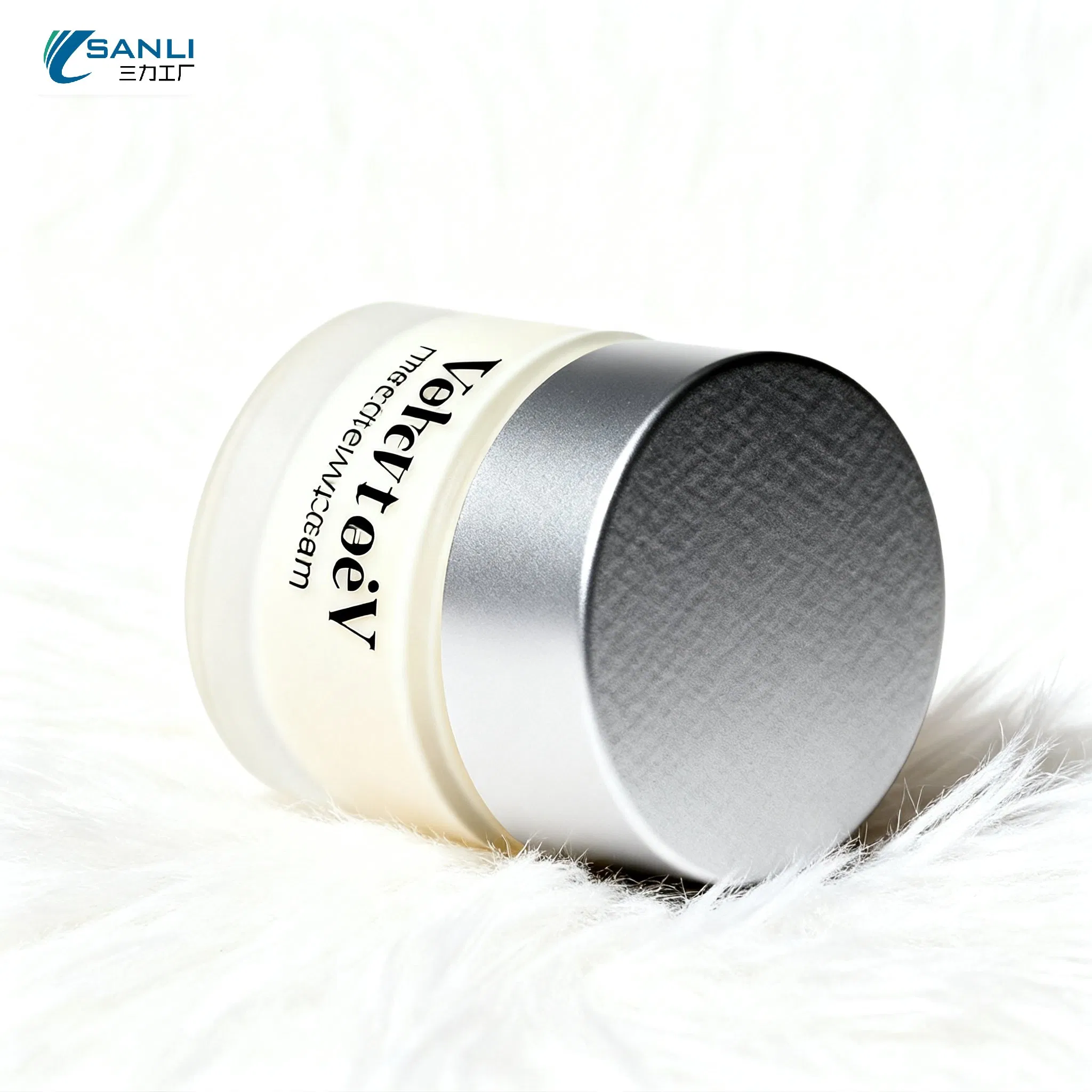 Luxury Whitening and Anti-Pollution Face Cream with Tetrahydro Methyl Pyrimidine Carboxylic Acid for Pm2.5 Defense and Brightening