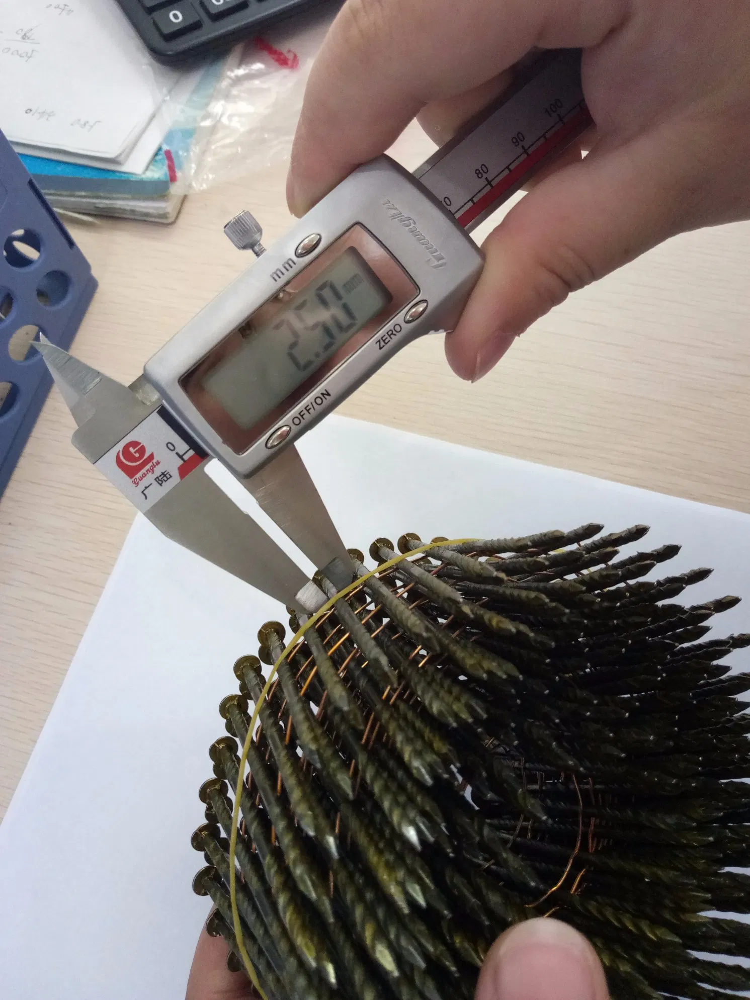 Wire Collated Coil Nail 2.5mm X 65mm for Wooden Pallet